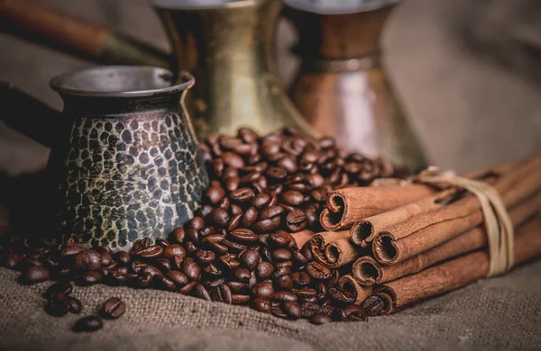 Vintage oriental coffee pot — Stock Photo, Image