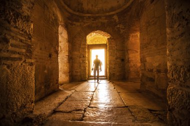 Türkiye'de antik tapınak taş