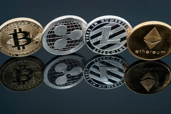 Bitcon ethereum dalgalanması litekoin dijital kripto para birimleri siyah üzerine yansımalar