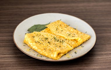 Parmesan peynirli omlet