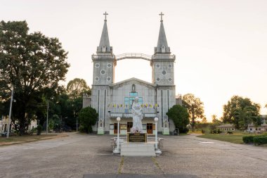 27 Kasım 2020: Nakhon Phanom Tayland Kilisesi (wat nak bun anna)