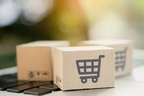 Shopping Online Cardboard Box Shopping Cart Logo Laptop Keyboard Shopping — Stock Photo, Image