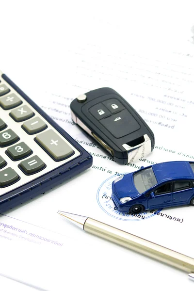 Satıyoruz kira iş kavramı için bir araba satın almak.