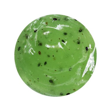 Beyaz arka planda izole edilmiş şeker yüz fırçası. Bir kozmetik ürününün damlası.