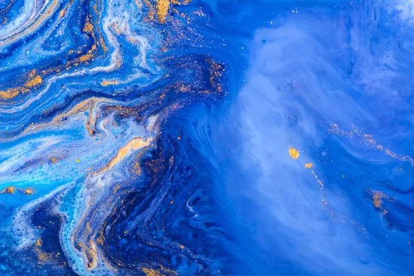 Luxus Fluid Art Malerei Hintergrund Verschüttete Blaue Weiße Und Goldene — Stockfoto