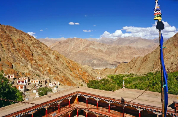 Ancient Buddhist Monastery of Hemis — Stock Photo, Image