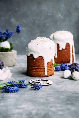 Paskalya pastası, Paskalya yumurtası 