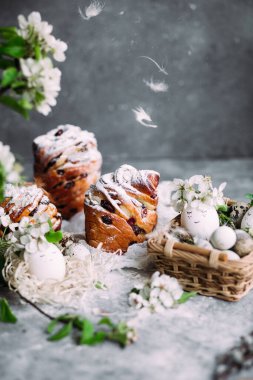 Paskalya pastası, Paskalya yumurtası 