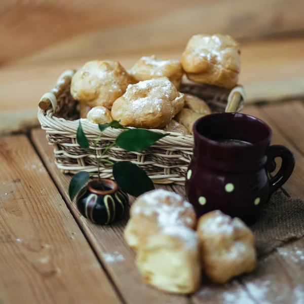 ECLAIR & COFFEE — Stock Photo, Image