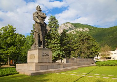 Bulgar ulusal kahraman Vratza Hristo Botev Anıtı