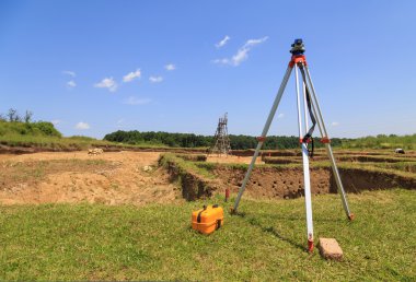 Ölçme donanımları, fotoğraf makinesi tripod üzerinde Etüt