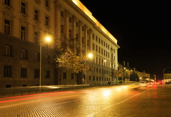 Ночью центр Софии, Болгария — стоковое фото