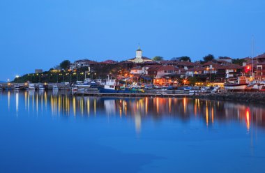 Nessebar eski kasaba geceleri, Bulgaristan Limanı