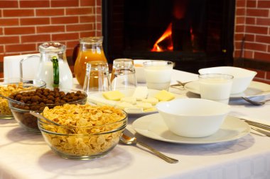 Şömine konfor yakınındaki otel Kahvaltı