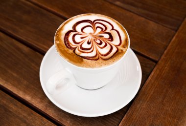 Bir fincan cappuccino kahve.