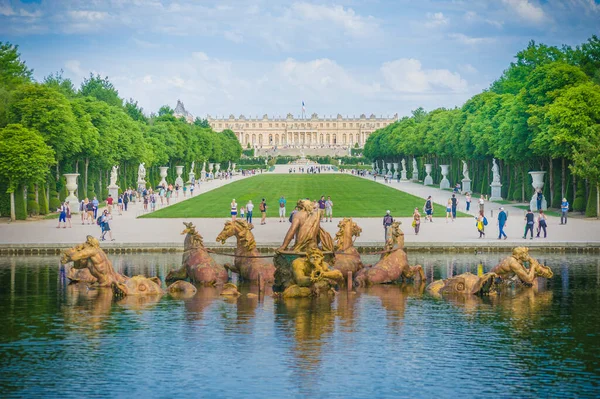 Híres Palota Versailles Gyönyörű Szabadtéri Kertek Közelében Párizs Franciaország Versailles — Stock Fotó