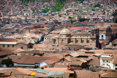 İnka kültürünün merkezi Cusco şehri panoramik
