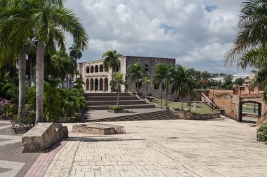 Alcazar de Santo Domingo üst üste