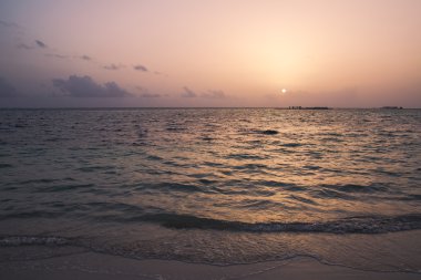 Denizin Üzerinde Gün Doğumu