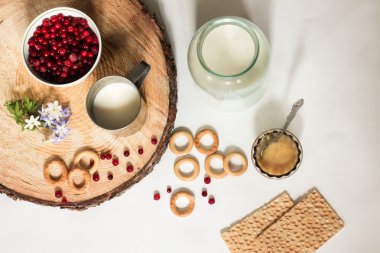 süt, bal ve cranberries - soğuk algınlığı ilacı