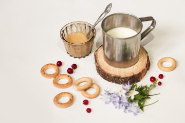 süt, bal ve cranberries - soğuk algınlığı ilacı