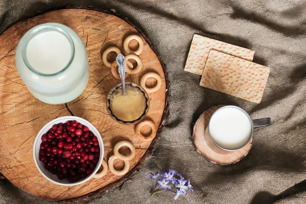 süt, bal ve cranberries - soğuk algınlığı ilacı