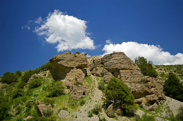 Montanhas rochosas no Quirguistão Fotografias De Stock Royalty-Free