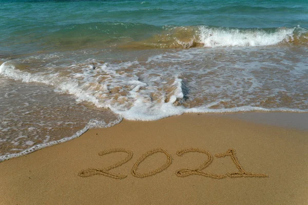 Bonne Année 2021 Écrite Dans Sable Bonne Année 2021 Écrite Images De Stock Libres De Droits