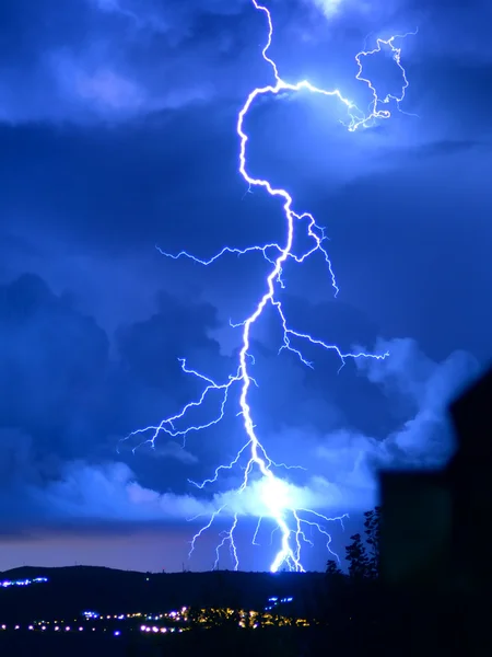 Relâmpago tempestade-relâmpago — Fotografia de Stock