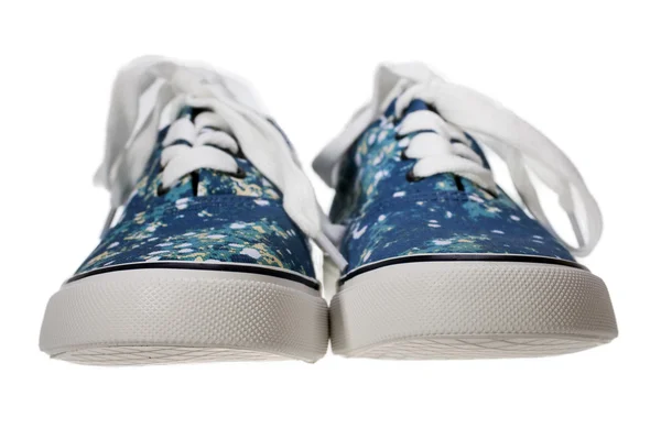 Beyaz izole mavi kayma rahat ayakkabılar — Stok fotoğraf