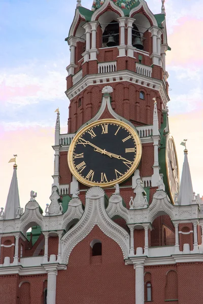 俄罗斯莫斯科红场克里姆林宫的Spasskaya塔 — 图库照片