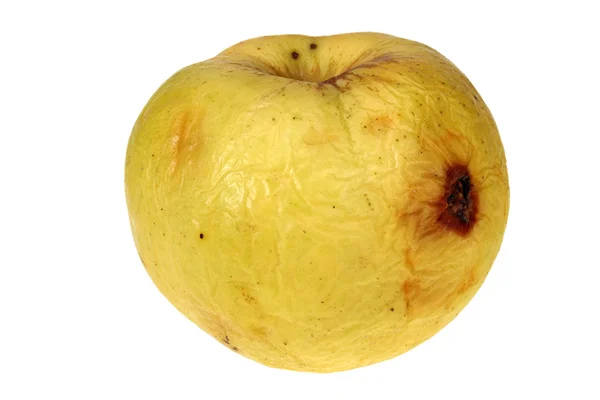 Dehydrierter geschrumpfter Apfel, isoliert auf weißem Hintergrund — Stockfoto