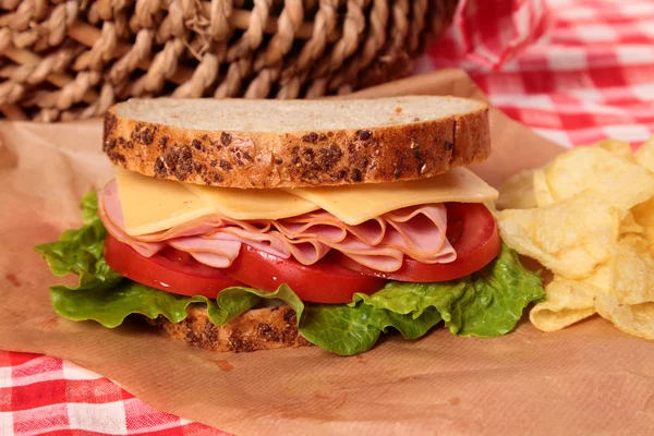 Picnic basket ham and cheese sandwich close up — Stock Photo, Image