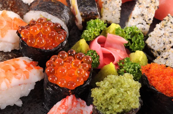 Salmon eggs sushi — Stock Photo, Image