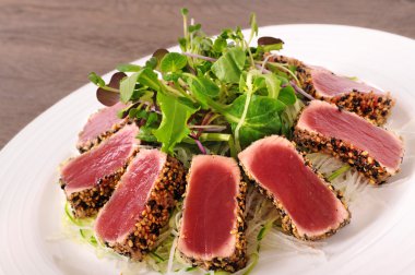Seared tuna salad clipart