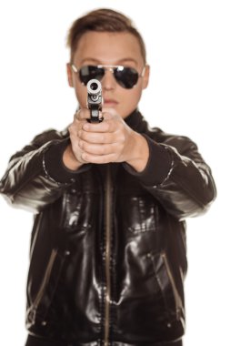 yakışıklı delikanlı