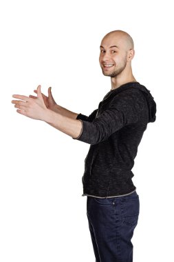 yüz ifadeleri ve jestleri yapma genç adam