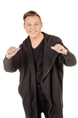 yakışıklı delikanlı 