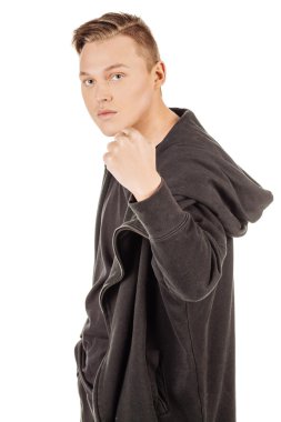 yakışıklı delikanlı 