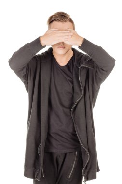 yakışıklı delikanlı 