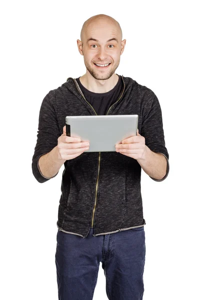 Mladý muž pomocí tabletu — Stock fotografie