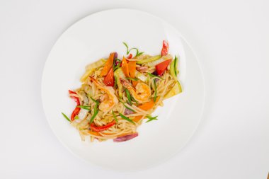 Makarna ile büyük karides