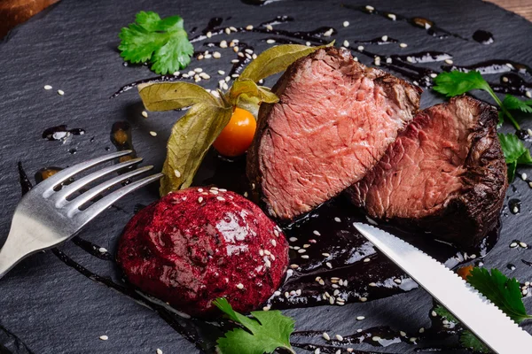 Juicy Beef rump steak from marble beef — Stock Photo, Image