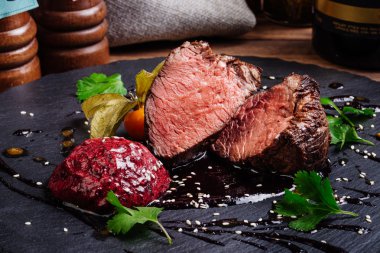 Mermer sığır gelen sulu biftek biftek 