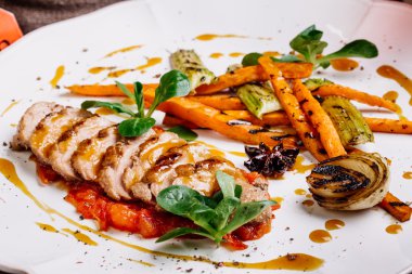 sebzeli Chichen fileto 