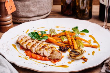 sebzeli Chichen fileto 