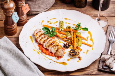 sebzeli Chichen fileto 