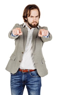 sakallı adam biri karşı onun parmak işaret.  