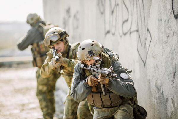 Soldiers stormed the building captured enemy