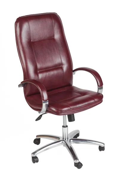 A cadeira de escritório de couro vermelho. Isolados — Fotografia de Stock